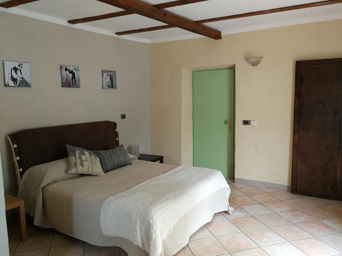 Locanda Montecarlo Lesegno Екстериор снимка