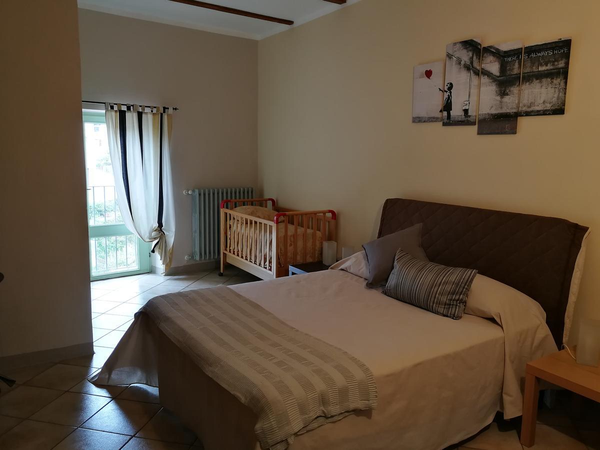 Locanda Montecarlo Lesegno Екстериор снимка